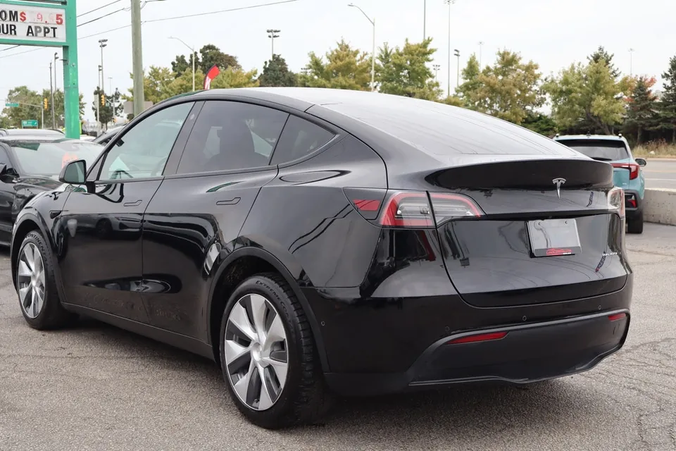 Tesla Model Y 2022 photo 5