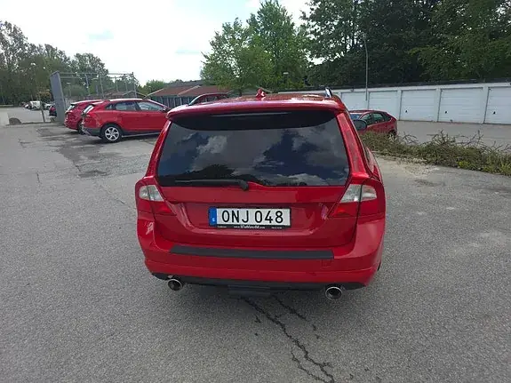 Volvo V70 2012 photo 4