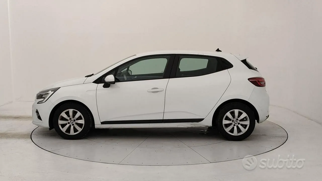 Renault Clio 2021 photo 2