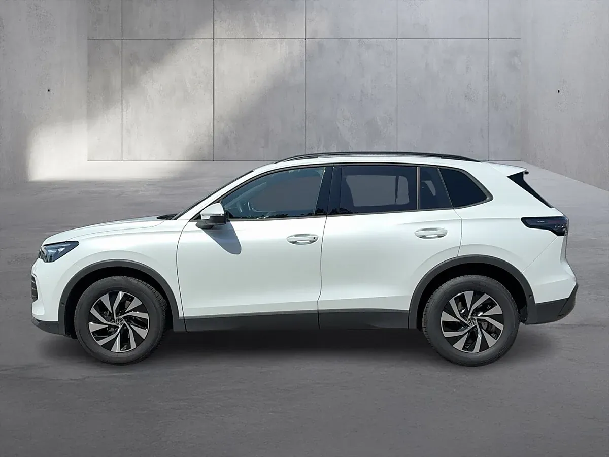 Volkswagen Tiguan 2026 photo 2