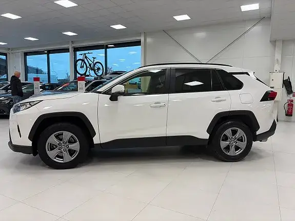 Toyota Rav4 2024 photo 2