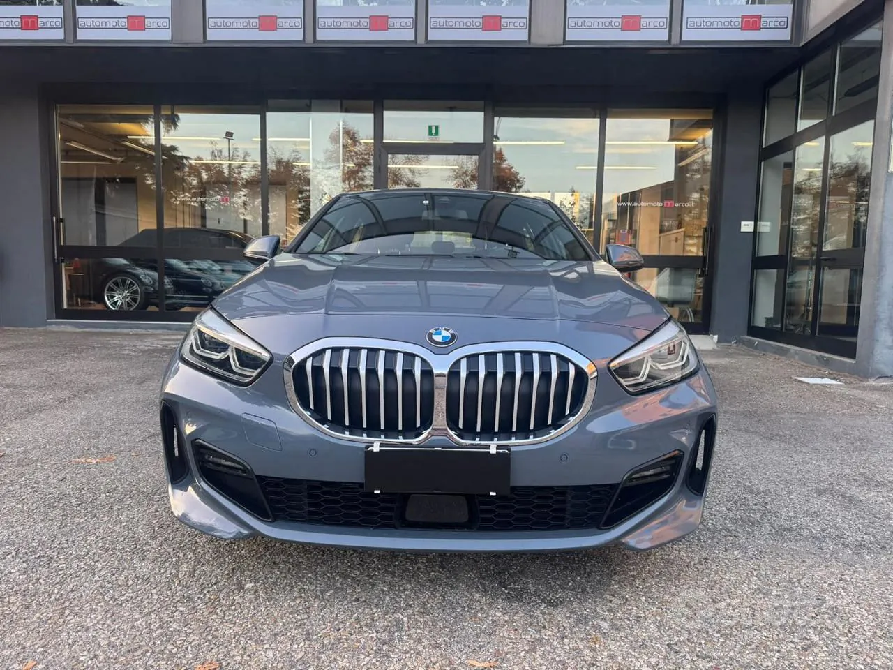 BMW 1 Series 2020 photo 2