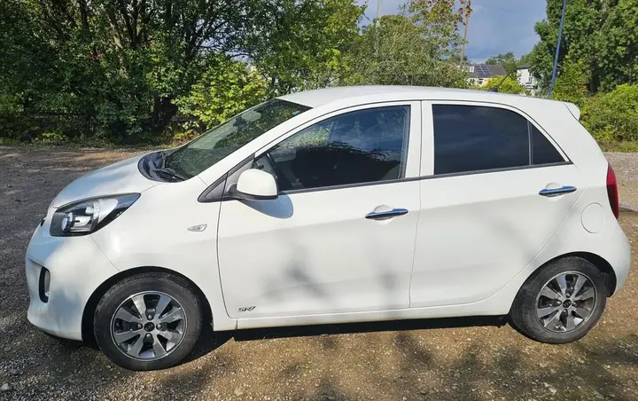 Kia Picanto 2015 photo 3