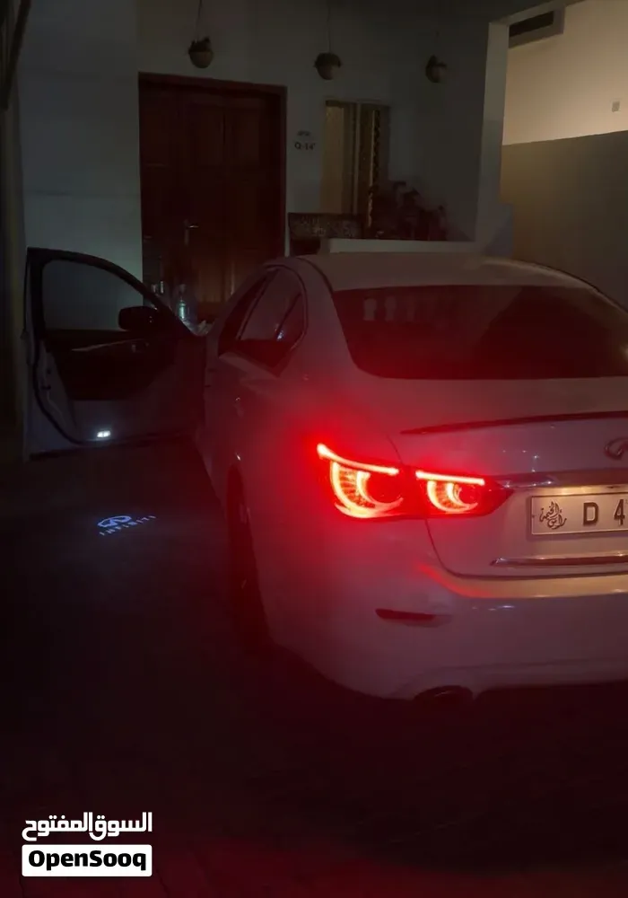 Infiniti Q50 2014 photo 2