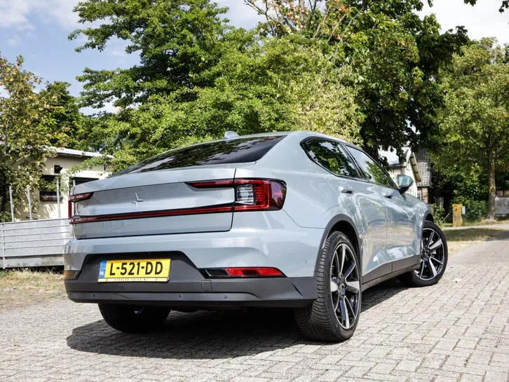 Polestar Polestar 2 2021 photo 2