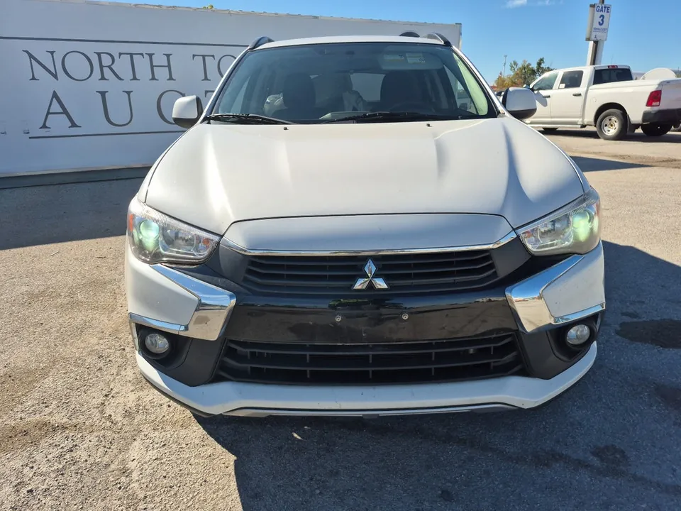Mitsubishi Rvr 2017 photo 2