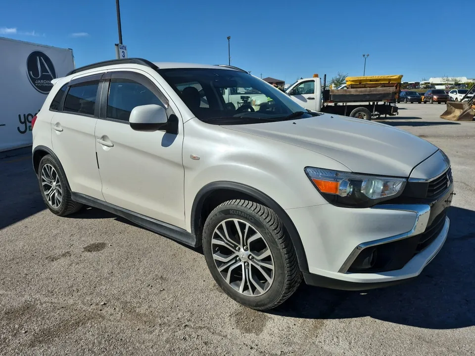 Mitsubishi Rvr 2017 photo 3