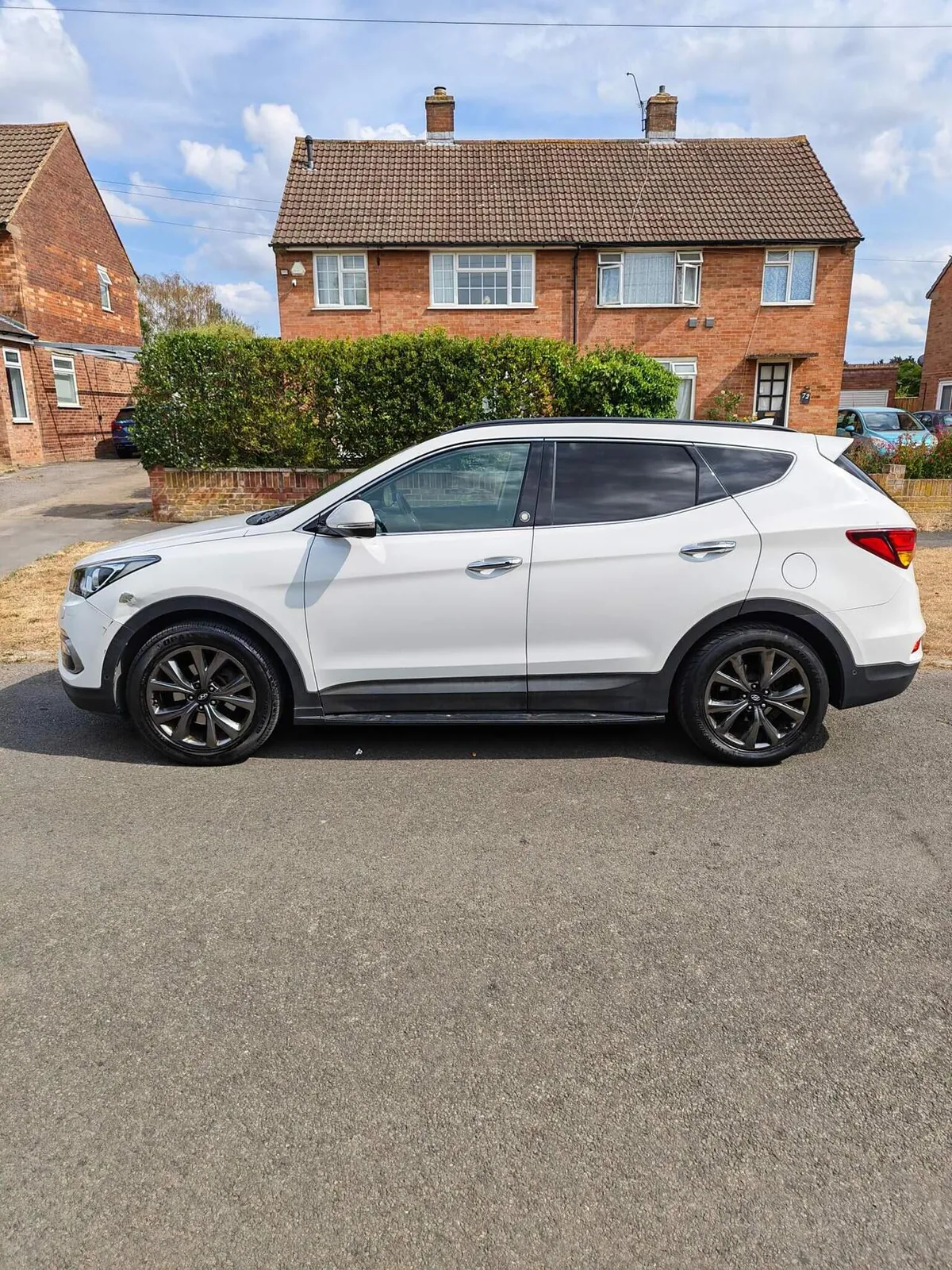 Hyundai Santa Fe 2017 photo 3