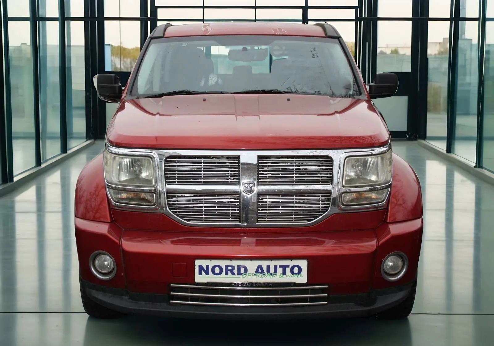 Dodge Nitro 2010 photo 2