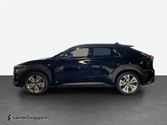 Subaru Solterra 2023 photo 2