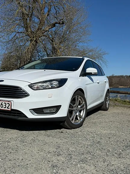 Ford Focus 2017 photo 2
