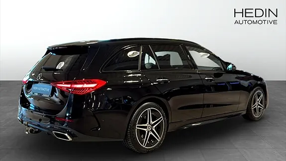 Mercedes-Benz C300 2023 photo 2