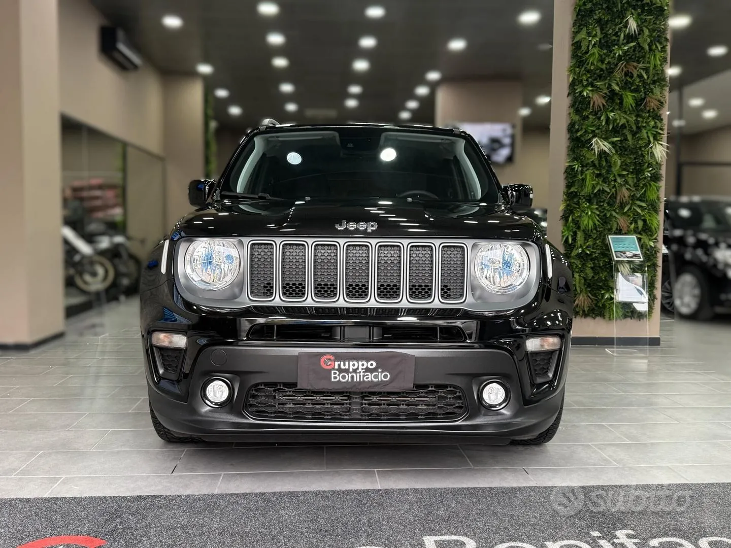 Jeep Renegade 2023 photo 2