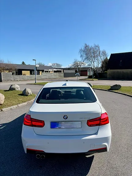 BMW 330E 2018 photo 3