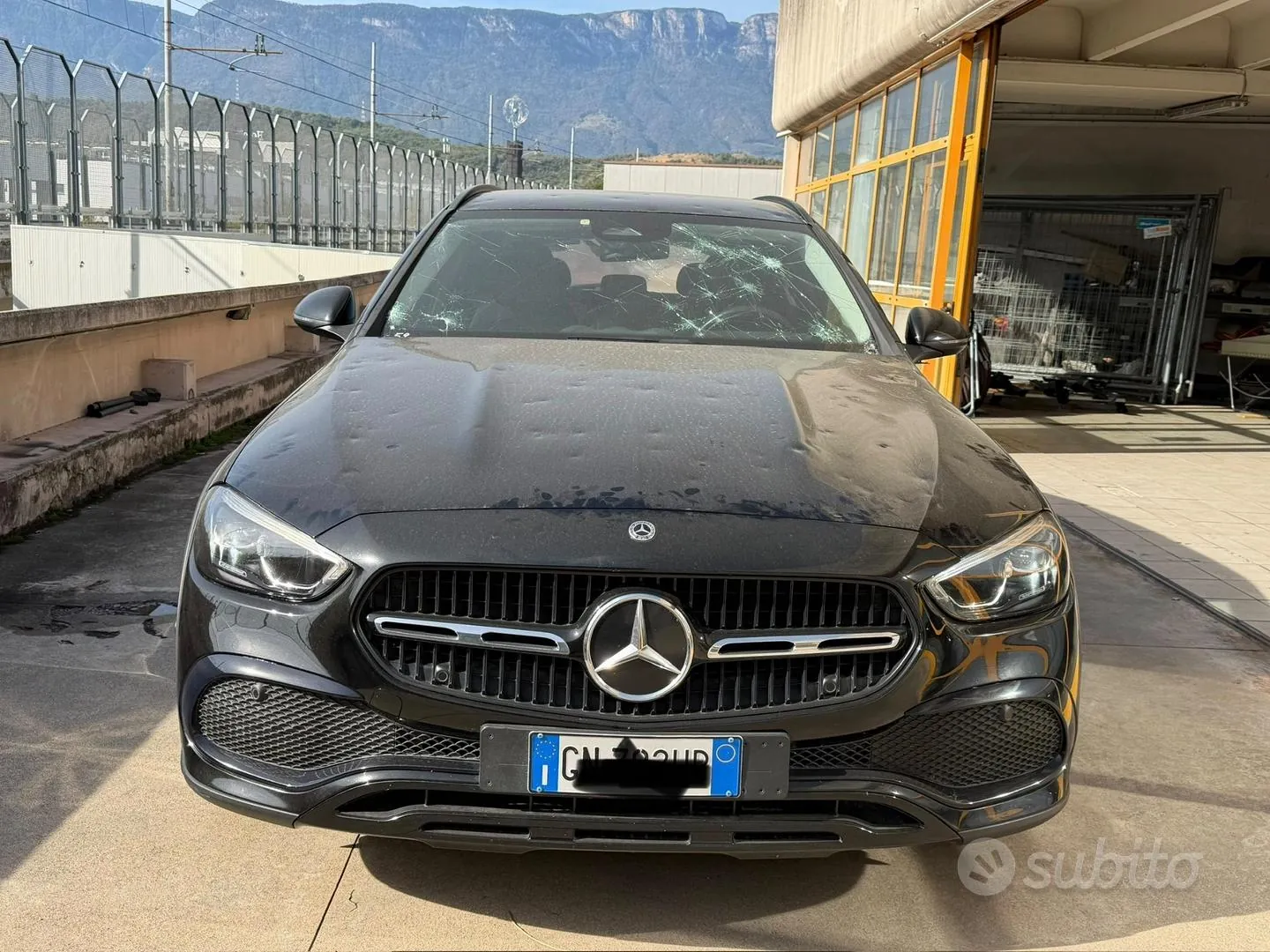 Mercedes-Benz C 2023 photo 2