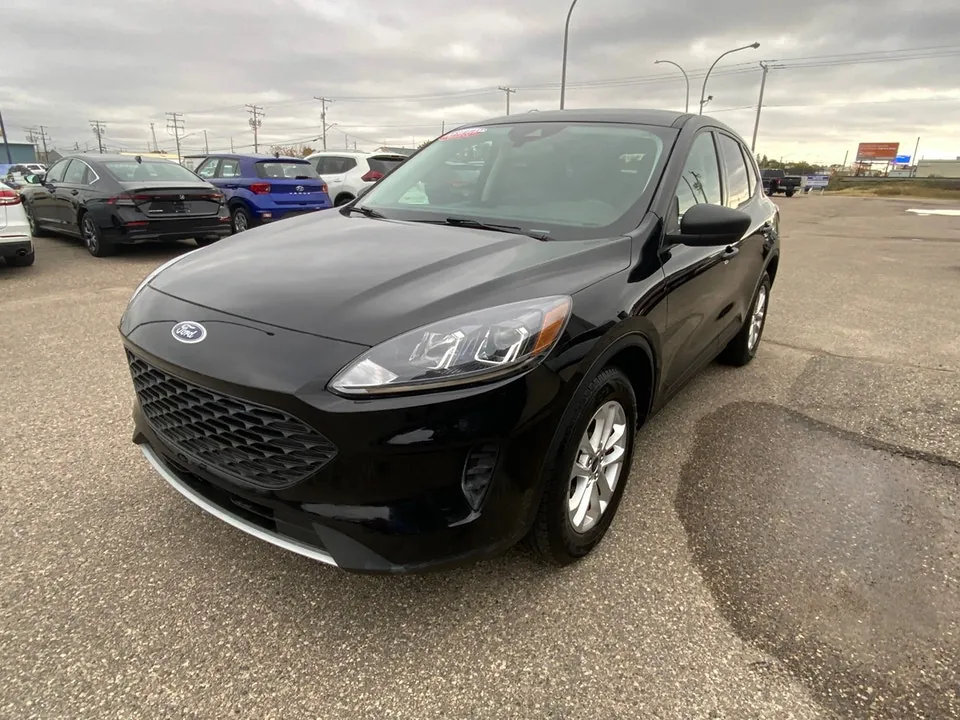Ford Escape 2022 photo 3