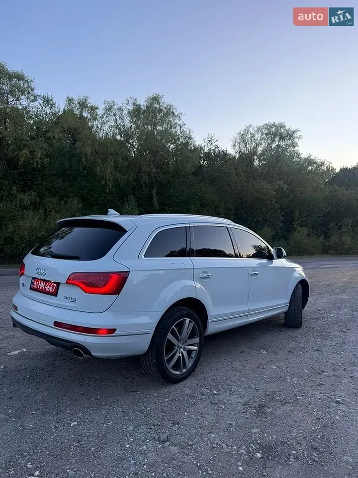 Audi Q7 2013 photo 3