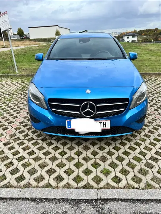 Mercedes-Benz A-Class 2013 photo 3