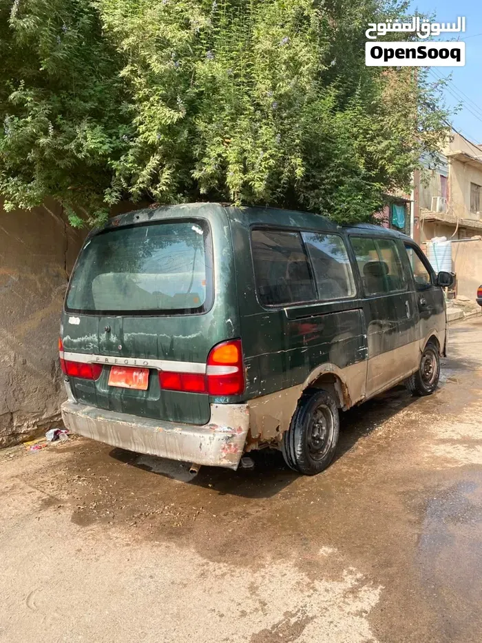 Kia Pregio