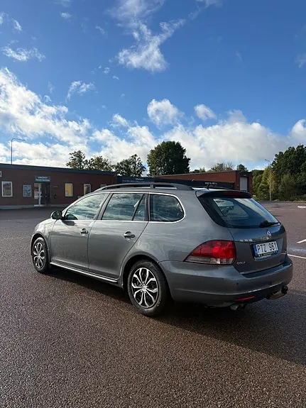 Volkswagen Golf Vi 2010 photo 3