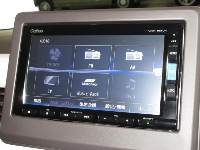Honda N-Box 2018 photo 5