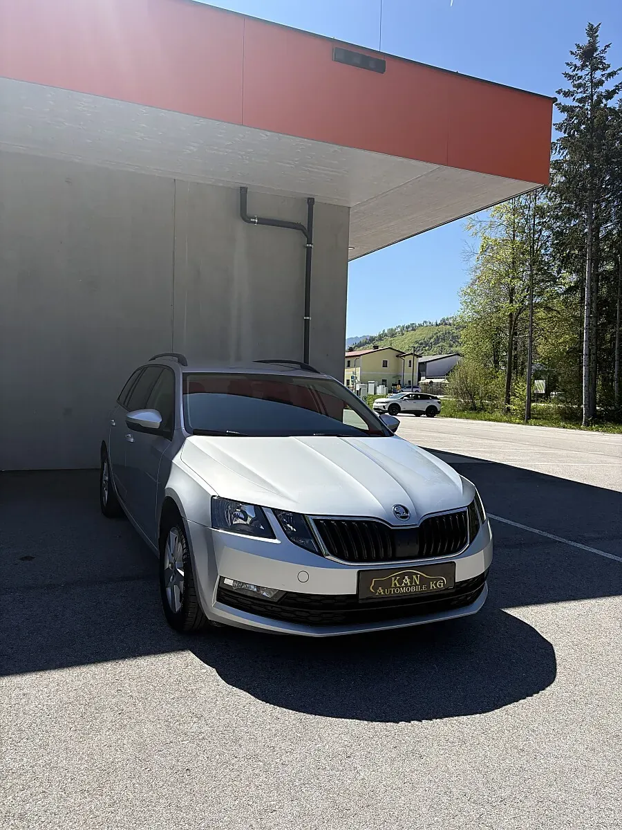 Skoda Octavia 2017 photo 2