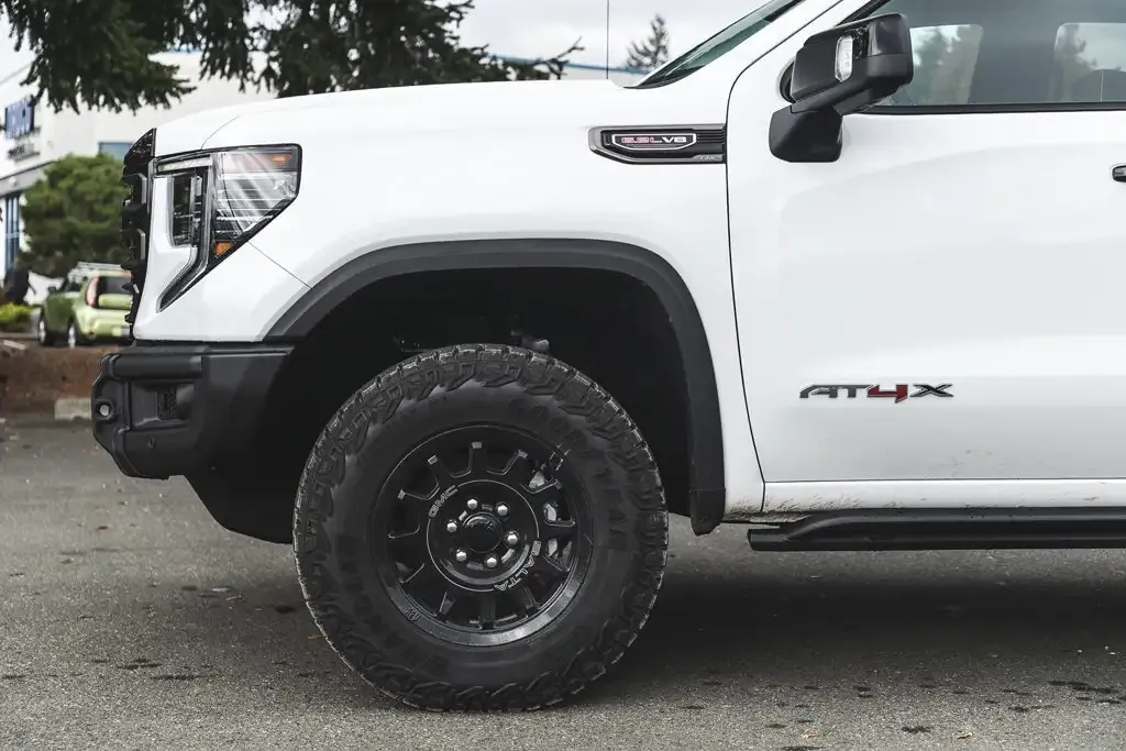 GMC Sierra 1500 2026 photo 3