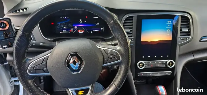 Renault Megane 2022 photo 3