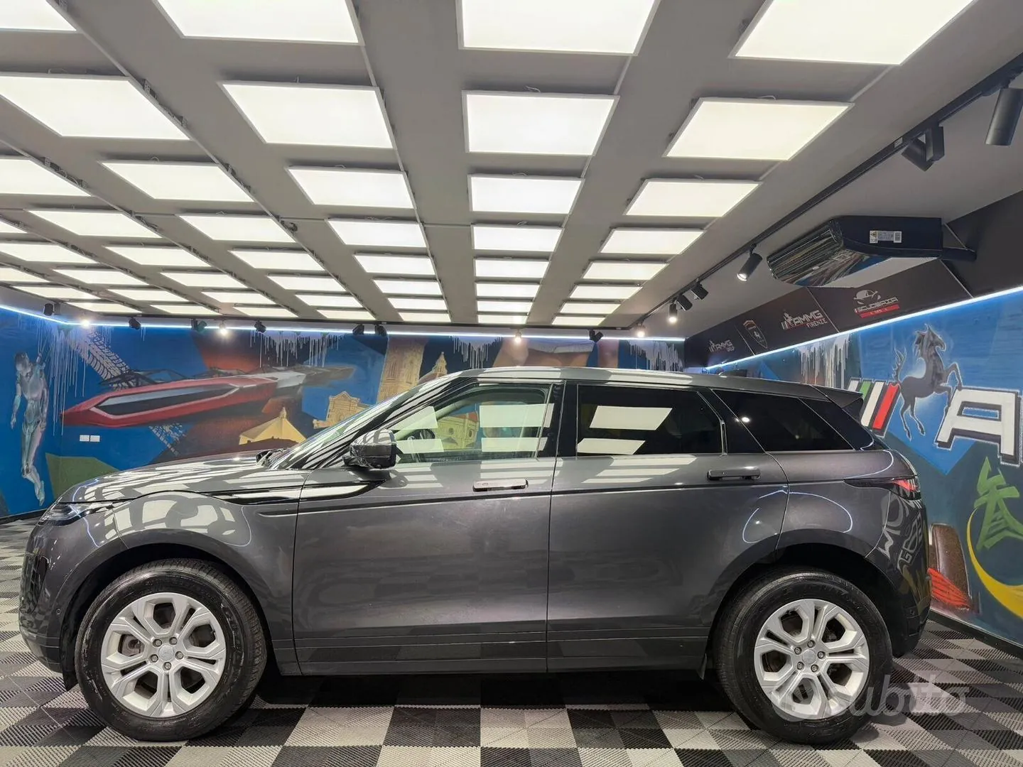Land Rover Range Rover Evoque 2021 photo 4