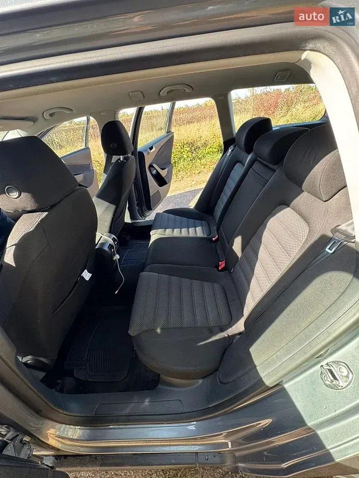Volkswagen Passat 2008 photo 2