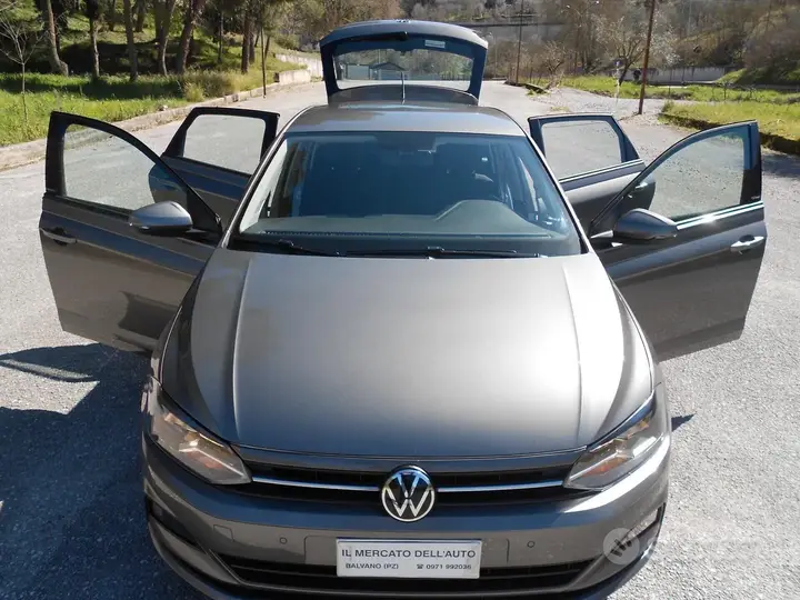 Volkswagen Polo 2021 photo 2