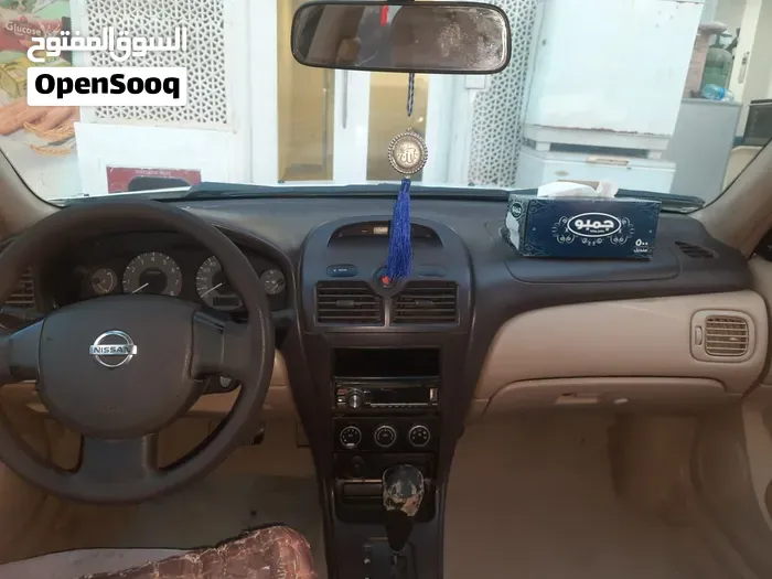 Nissan Sunny 2008 photo 5