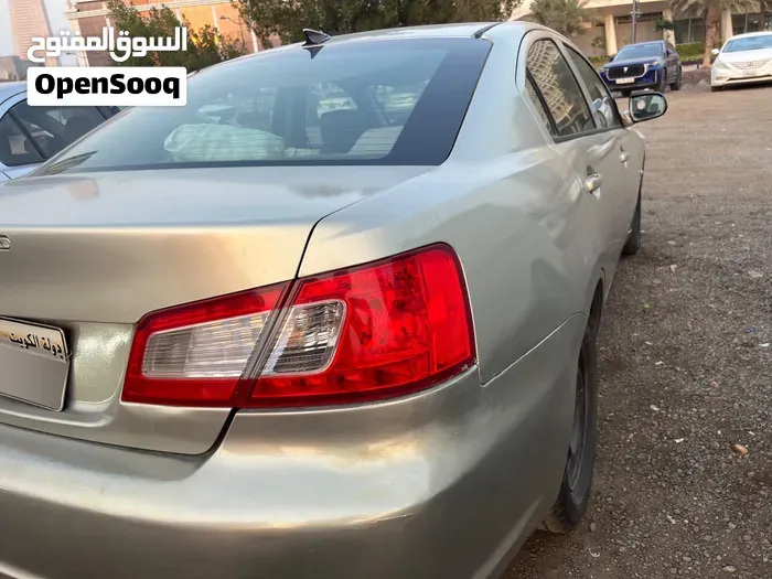 Mitsubishi Galant 2011 photo 4