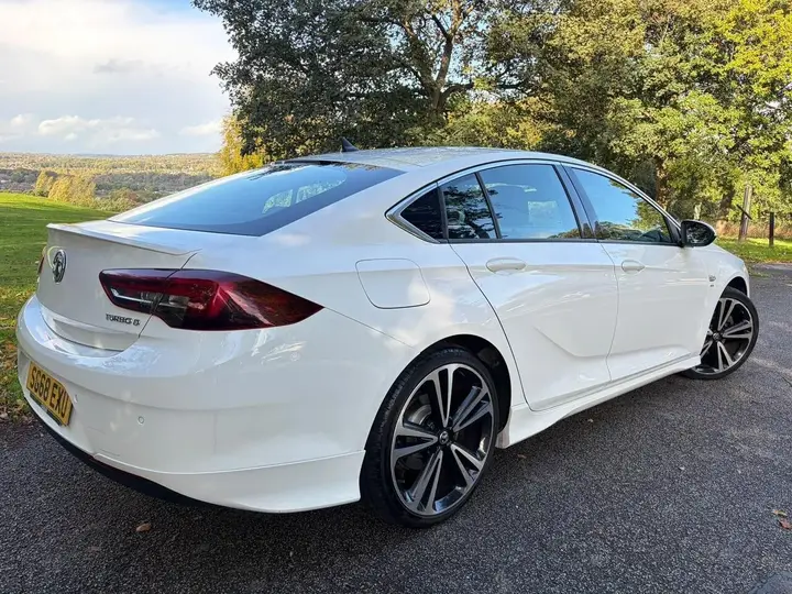 Vauxhall Insignia 2018 photo 5