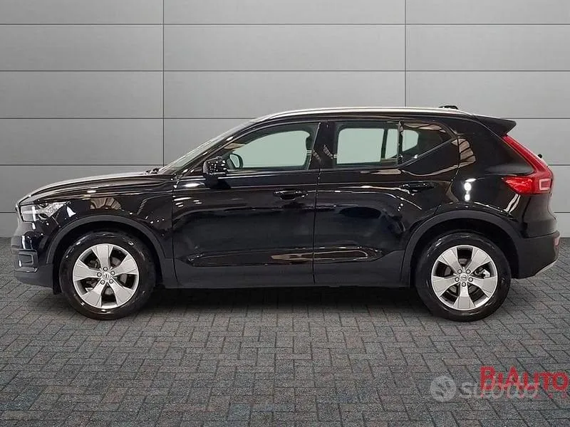Volvo Xc40 2020 photo 2