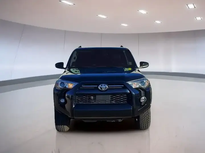 Toyota 4Runner 2021 photo 2