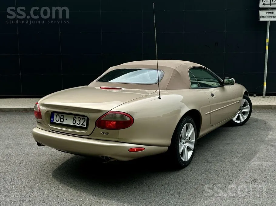 Jaguar Xk 1999 photo 3