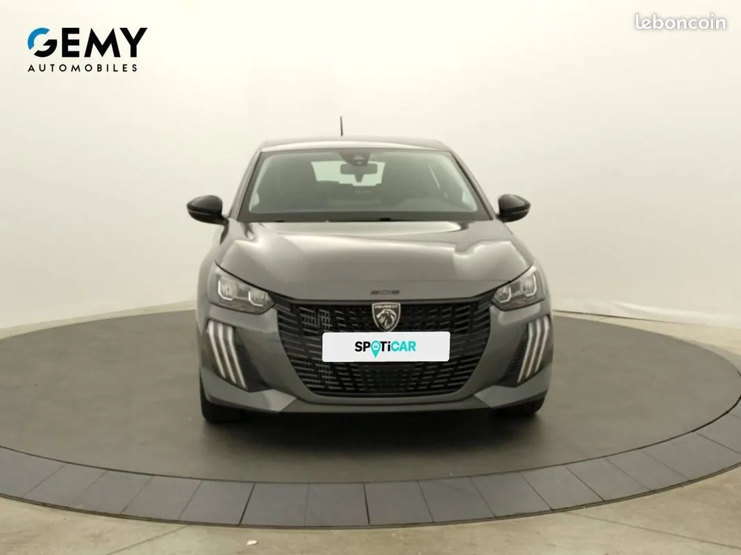 Peugeot 208 2024 photo 2