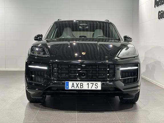 Porsche Cayenne 2027 photo 3