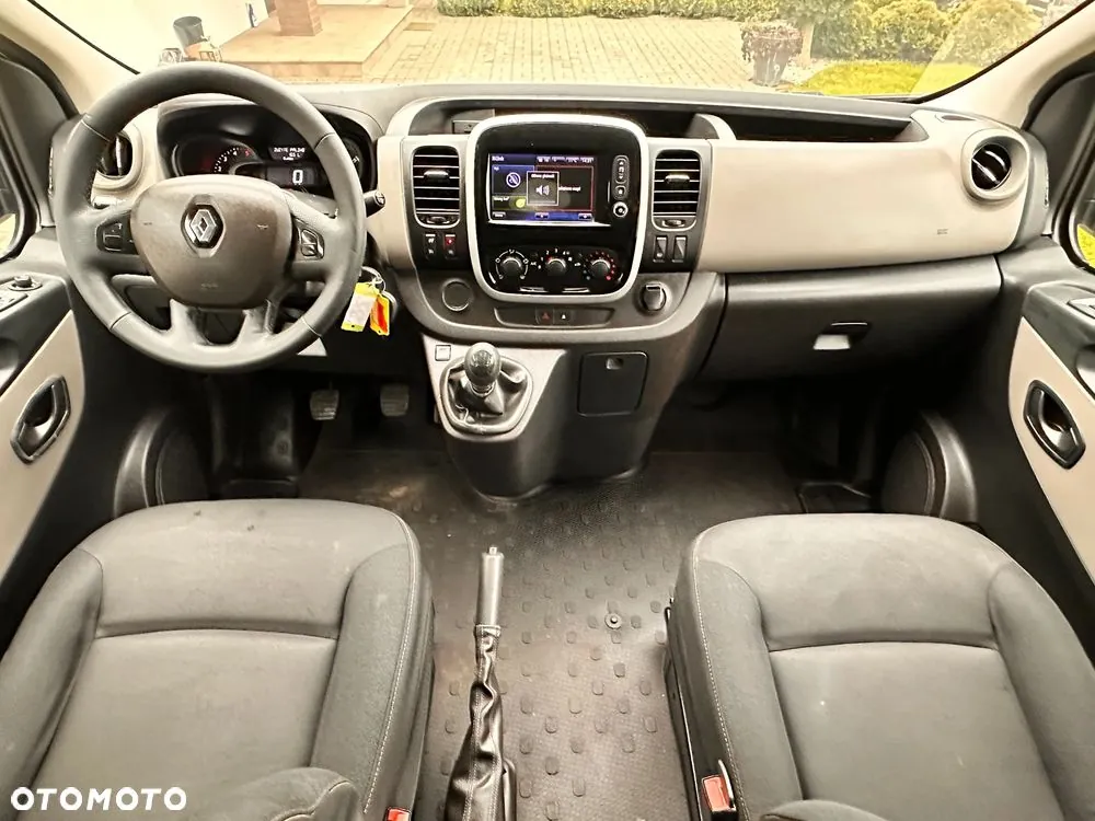 Renault Trafic 2018 photo 4