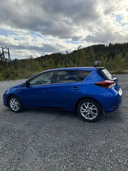 Toyota Auris 2018 photo 4
