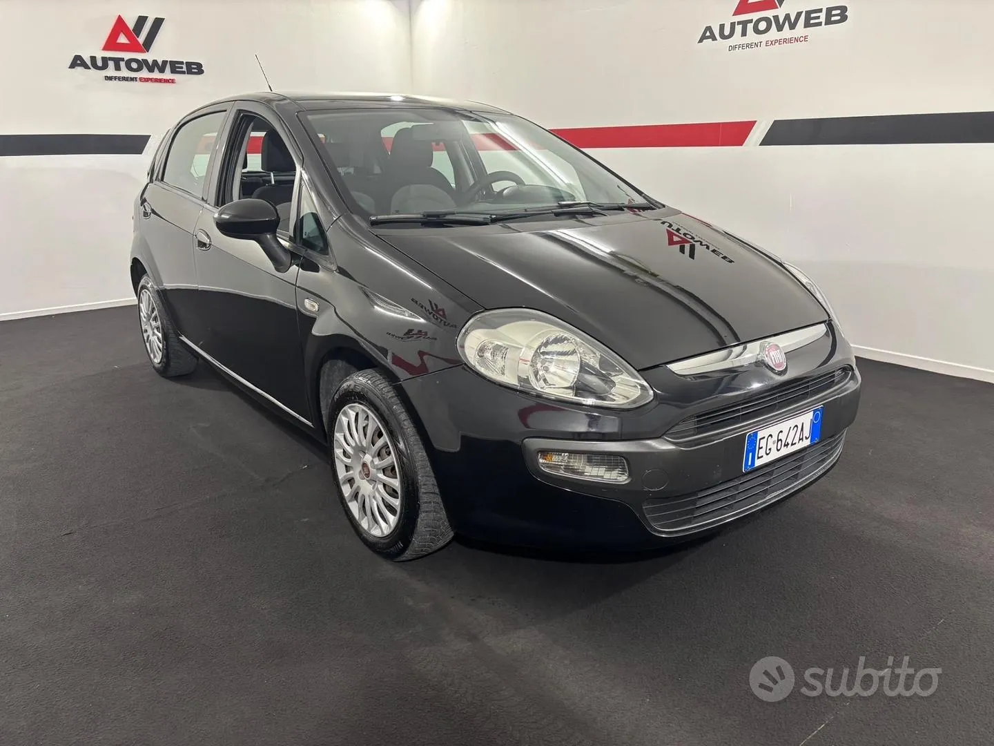 Fiat Punto Evo 2011 photo 3