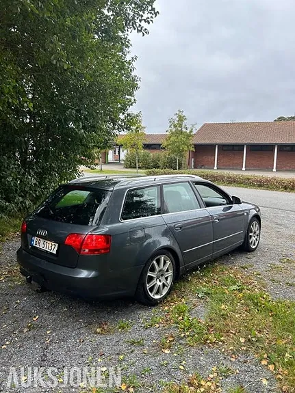 Audi A4 2005 photo 5