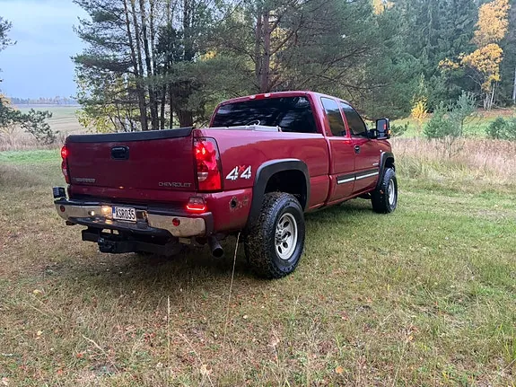 Chevrolet Silverado 2500 2005 photo 3