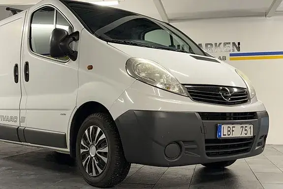 Opel Vivaro 2011 photo 4