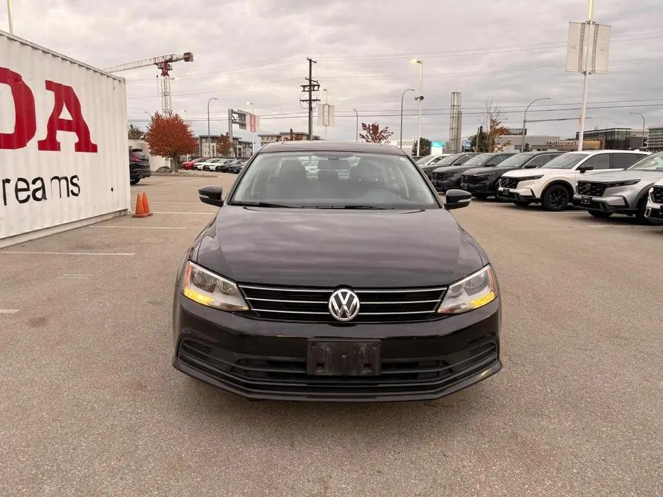 Volkswagen Jetta 2016 photo 2