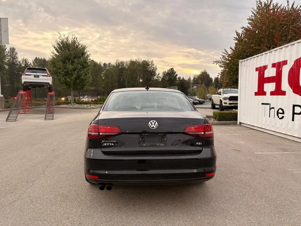 Volkswagen Jetta 2016 photo 4