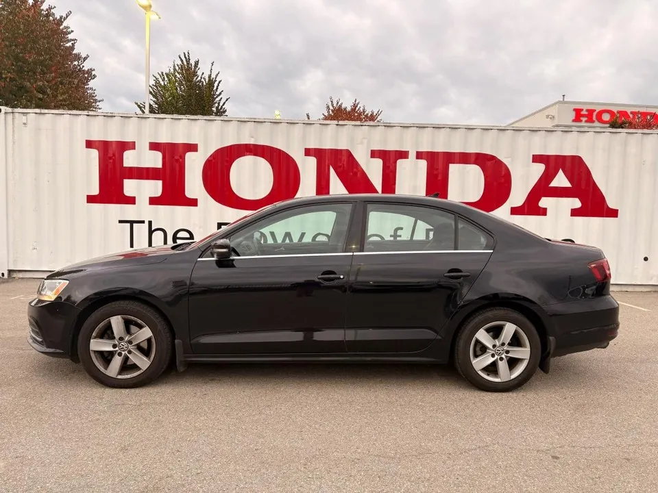 Volkswagen Jetta 2016 photo 3