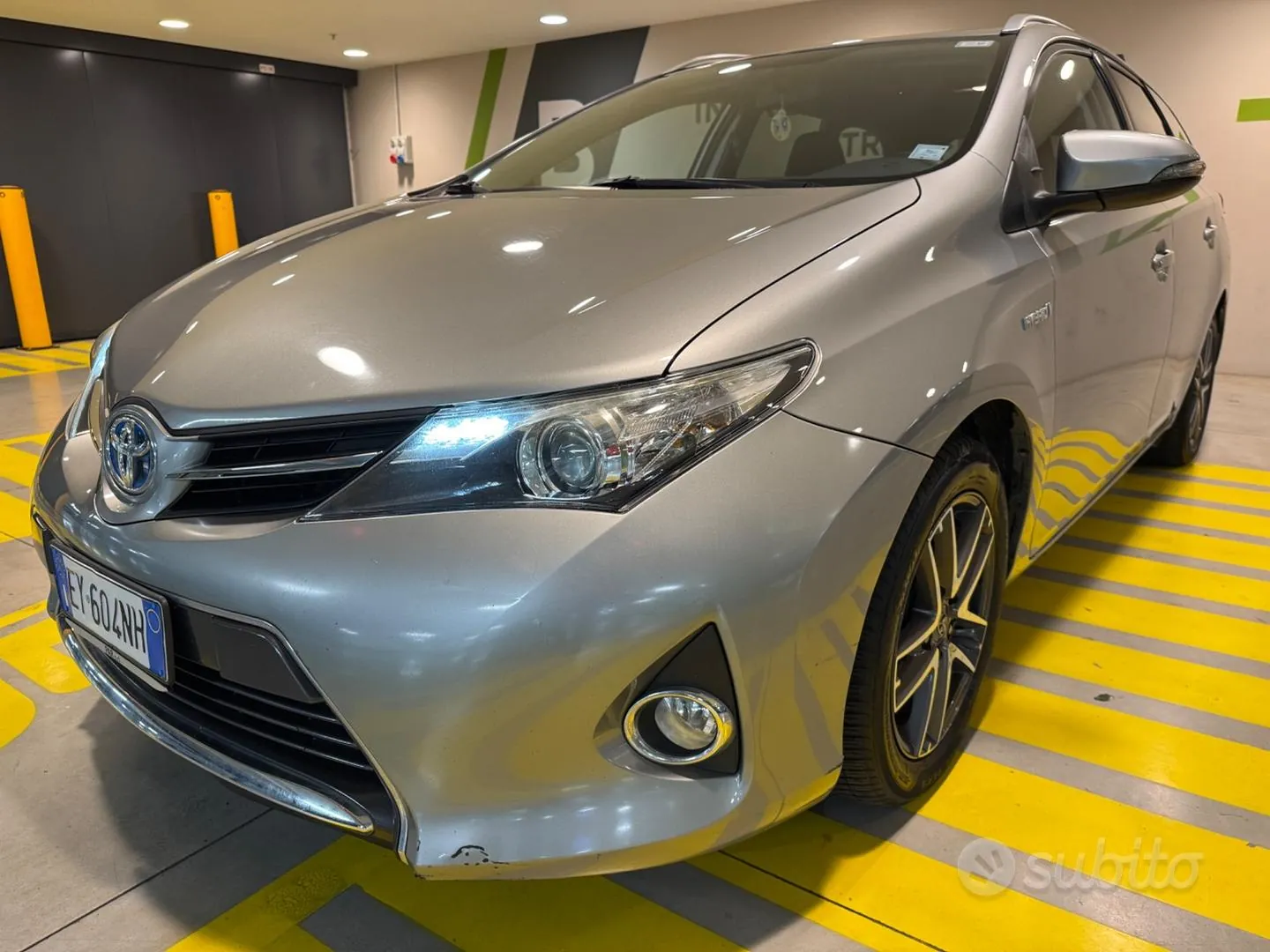 Toyota Auris 2015 photo 3