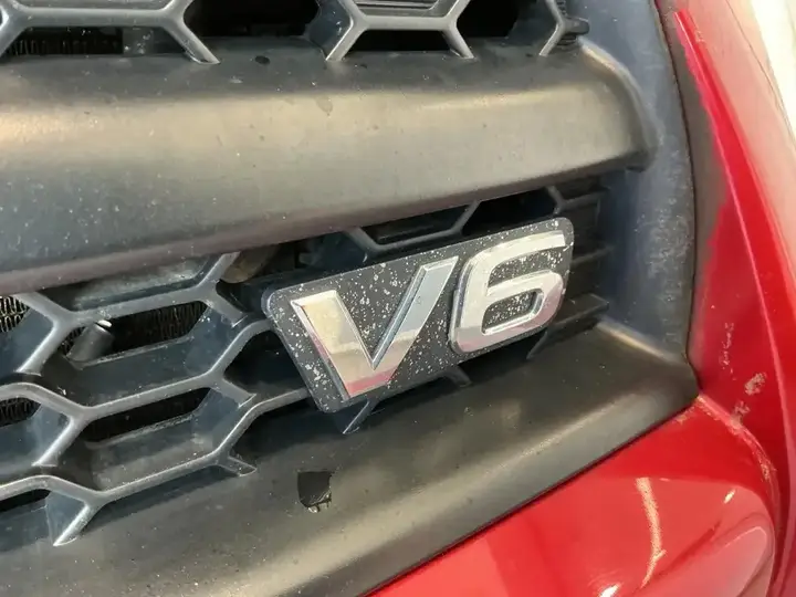 Toyota Rav4 2011 photo 3